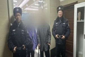 民警暖心救助迷路老人助其安全回家